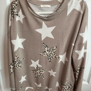 Entro Beige Star Print Top